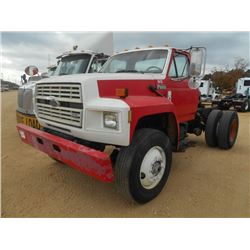 1990 FORD F800 TRUCK TRACTOR, VIN/SN:1FDXK84A1LVA25227 - S/A, FORD DIESEL ENG, 6 SPD TRANS, 148" W/B