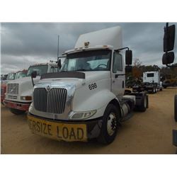 2005 INTERNATIONAL 8600 TRUCK TRACTOR, VIN/SN:1HSHWSAN55J032698 - S/A, C7 CAT DIESEL ENGINE, 10 SPD 