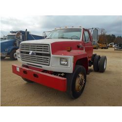 1990 FORD F800 TRUCK TRACTOR, VIN/SN:1FDXK84A5LVA23500 - S/A, FORD DIESEL ENGINE, 6 SPD TRANS, 21K R
