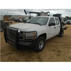 2007 CHEVROLET 2500HD FLATBED TRUCK, VIN/SN:1GCHK23677F545855 - 4X4, DURAMAX DIESEL ENGINE, ALLISON 