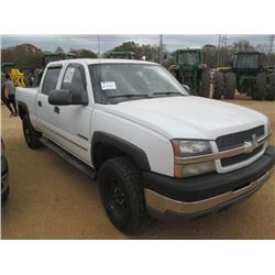 2004 CHEVROLET 2500HD PICK UP, VIN/SN:1GCHK23U04F196516 - GAS ENGINE, A/T, CREW CAB, ODOMETER READIN