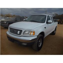 2000 FORD F150 PICKUP, VIN/SN:1FTRX18L3YNB93444 - 4X4, V8 GAR ENGINE, A/T, EXTENDED CAB, ODOMETER RE