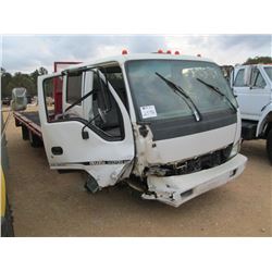 2007 ISUZU NPR HD FLATBED TRUCK, VIN/SN:JALC4J16677004273 - 5.2L DIESEL ENGINE, A/T, CREW CAB, 15' L