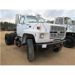 FORD TRUCK TRACTOR, - FORD DIESEL ENGINE, A/T, 11R22.5 TIRES, STEEL DISC WHEELS, (DOES NOT RUN)