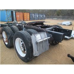 T/A TRUCK CHASSIS W/ 5TH WHEEL