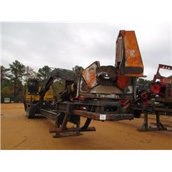 2000 TIGERCAT 240B LOG LOADER, VIN/SN:2400552 - CTR DELIMBER, MTD ON BIG JOHN T/A TRAILER, METER REA