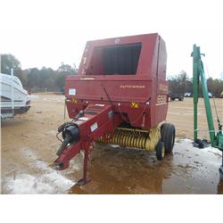 NEW HOLLAND 658 AUTO WRAP HAY BALER