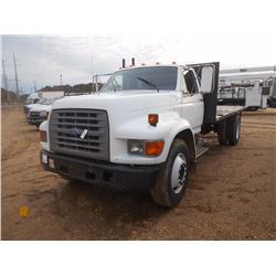 1995 FORD FLATBED, VIN/SN:1FDNF80C0SVA00837 - FORD DIESEL ENG, A/T, 17' FLATBED BODY, 10R22.5 TIRES,
