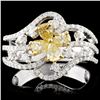 Image 1 : 18K Gold 0.98ctw Fancy Diamond Ring