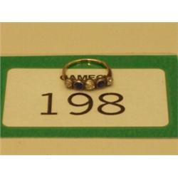 18ct gold five stone ring…