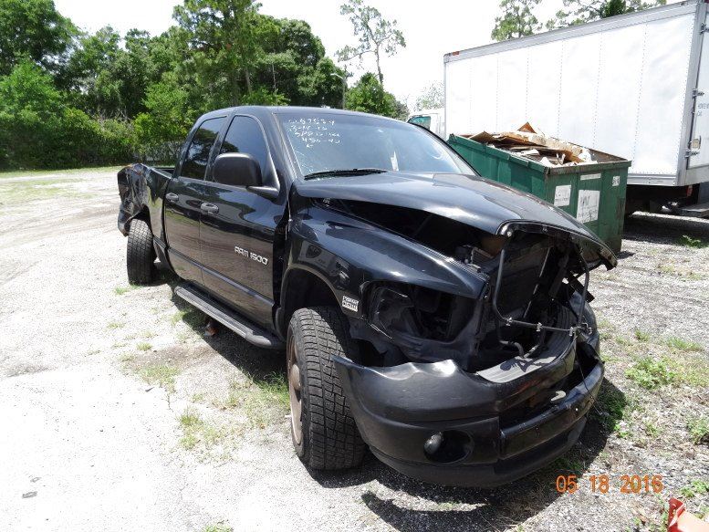2003 Dodge Ram 1500 Laramie 4 x 4 Crew Cab Short Bed Pick Up