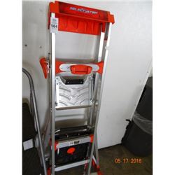 Select Stepladder