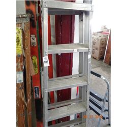 6' Aluminum Stepladder