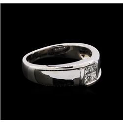 0.20ctw Diamond Ring - 18KT White Gold