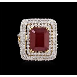 9.26ct Ruby and Diamond Ring - 14KT Yellow Gold