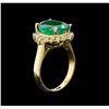 Image 4 : 4.82ct Emerald and Diamond Ring - 14KT Yellow Gold