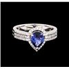 Image 2 : 1.25ct Sapphire and Diamond Ring - 18KT White Gold