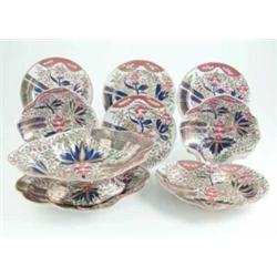 A Chamberlain's Worcester 9-piece part dessert service, consisting of oval pedestal bowl, oval di...
