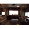Image 6 : 2012 ELKRIDGE 34' (BY HEARTLAND) FIFTH WHEEL HOLIDAY TRAILER