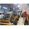 Image 2 : 2011 JOHN DEERE 410J 4X4 EXTEND A HOE