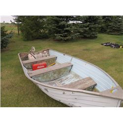 ALUMINUM BOAT AND JOHNSON MOTER