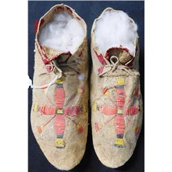Quilled Pair of Deerskin Moccasins