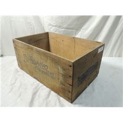 VINTAGE WOOD FRUIT CRATE  PRIMITIVE DIGIORGIO