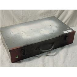 VINTAGE STEEL METAL TOOL BOX SAWZ ALL SAW BOX