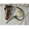 Image 2 : VINTAGE TOY COWBOY CAPGUN CAP GUN HOLSTER SET