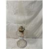 Image 1 : ANTIQUE KEROSENE OIL LAMP LIGHT GLASS LANTERN
