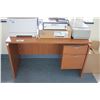 Image 1 : SALES DESK