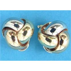 A pair of 18k 3-colour gold 'knot' earrings...