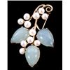 Image 2 : Exceptional Ming's Jade & Pearl 14k Gold Brooch