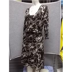 DRESS - NEW - BCBG MAZAZRIA - BROWN/BEIGE - SMALL - LONG SLEEVE - LINED PRINT - NYLON