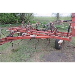 IHC 20ft vibra chisel cultivator