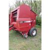 Image 1 : 2002  New Idea model 6365 round baler