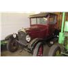 Image 1 : 1926-27 Model T Ford Coupe
