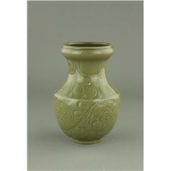 Chinese Celadon Porcelain Vase Yuan/Ming Style