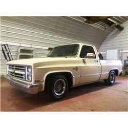 NO RESERVE! 1986 CHEVROLET SHORT BOX