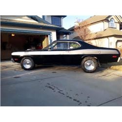 1974 PLYMOUTH DUSTER