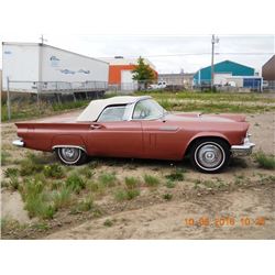 1957 FORD THUNDERBIRD