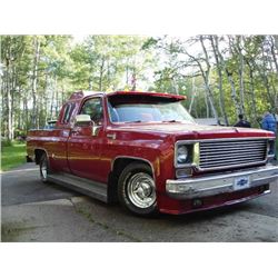 1977 CHEVROLET SILVERADO C10 - SHOW WINNER!!