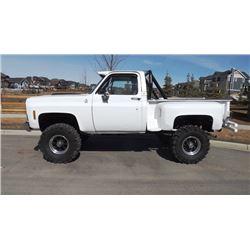 1979 CHEVROLET SILVERADO STEPSIDE 4X4 PICK-UP