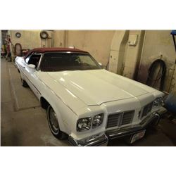 1975 OLDSMOBILE DELTA 88 CONVERTIBLE