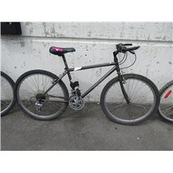 21 Speed Norco mountain bike - used