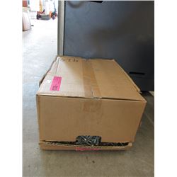 Case of flat wood screws