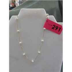 14KT Yellow Gold Freshwater Pearl Necklace