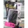 Image 1 : 4 New DZT folding knives