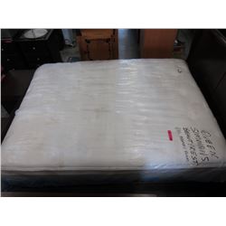 Queen size Simmons Beauty Rest mattress