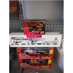 2 Scale model die-cast cars & 2 kits